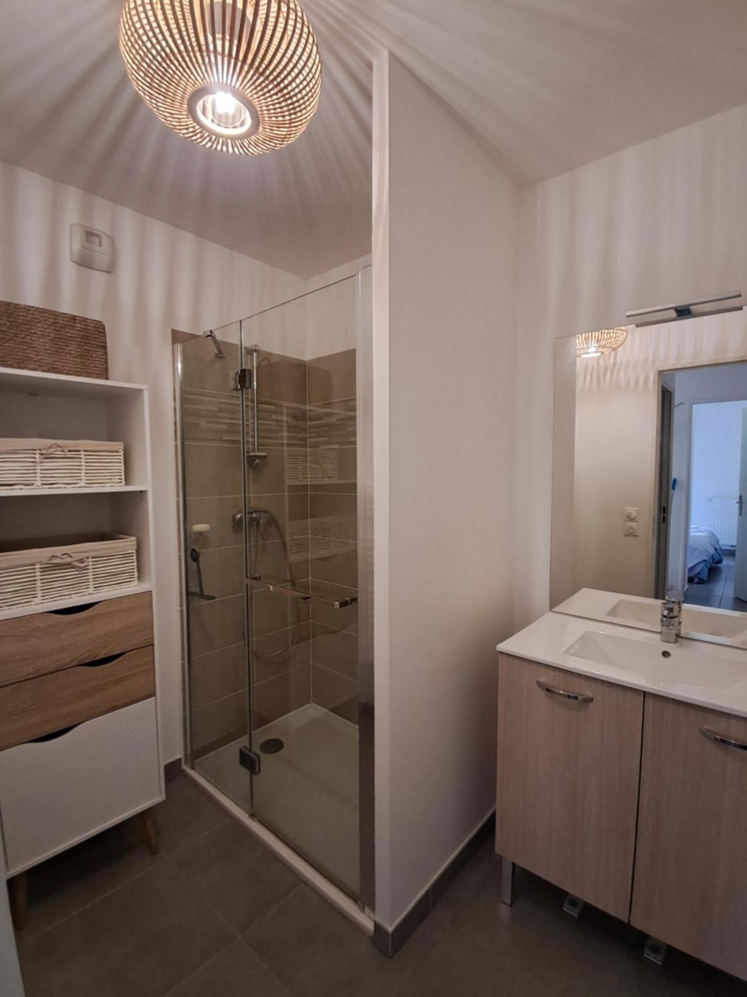Appartement Cosy Centre Robion 外观 照片